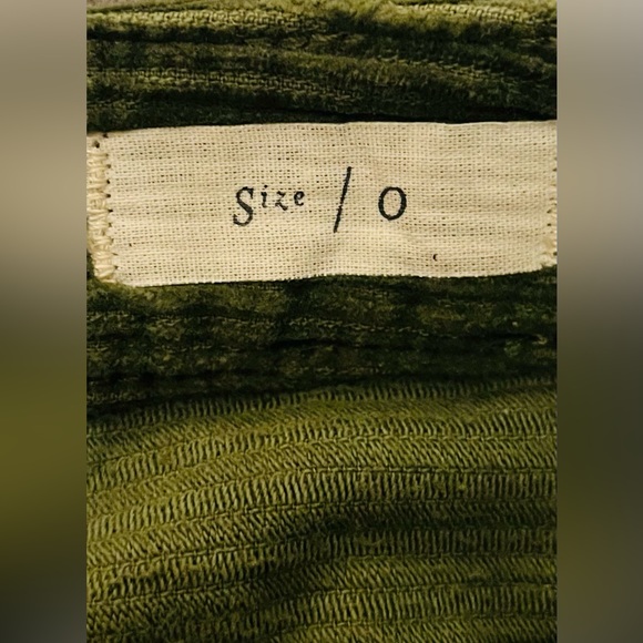 GUC anthropology, hundred percent cotton corduroy pencil skirt. - Picture 5 of 6